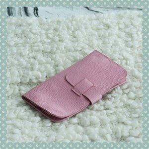 3/$30 - Pink Faux Leather Travel Jewelry Case‎